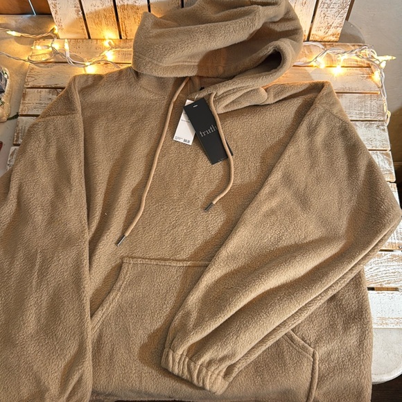NWT women’s brown hoodie size M // Truth by republic brand - Picture 1 of 3